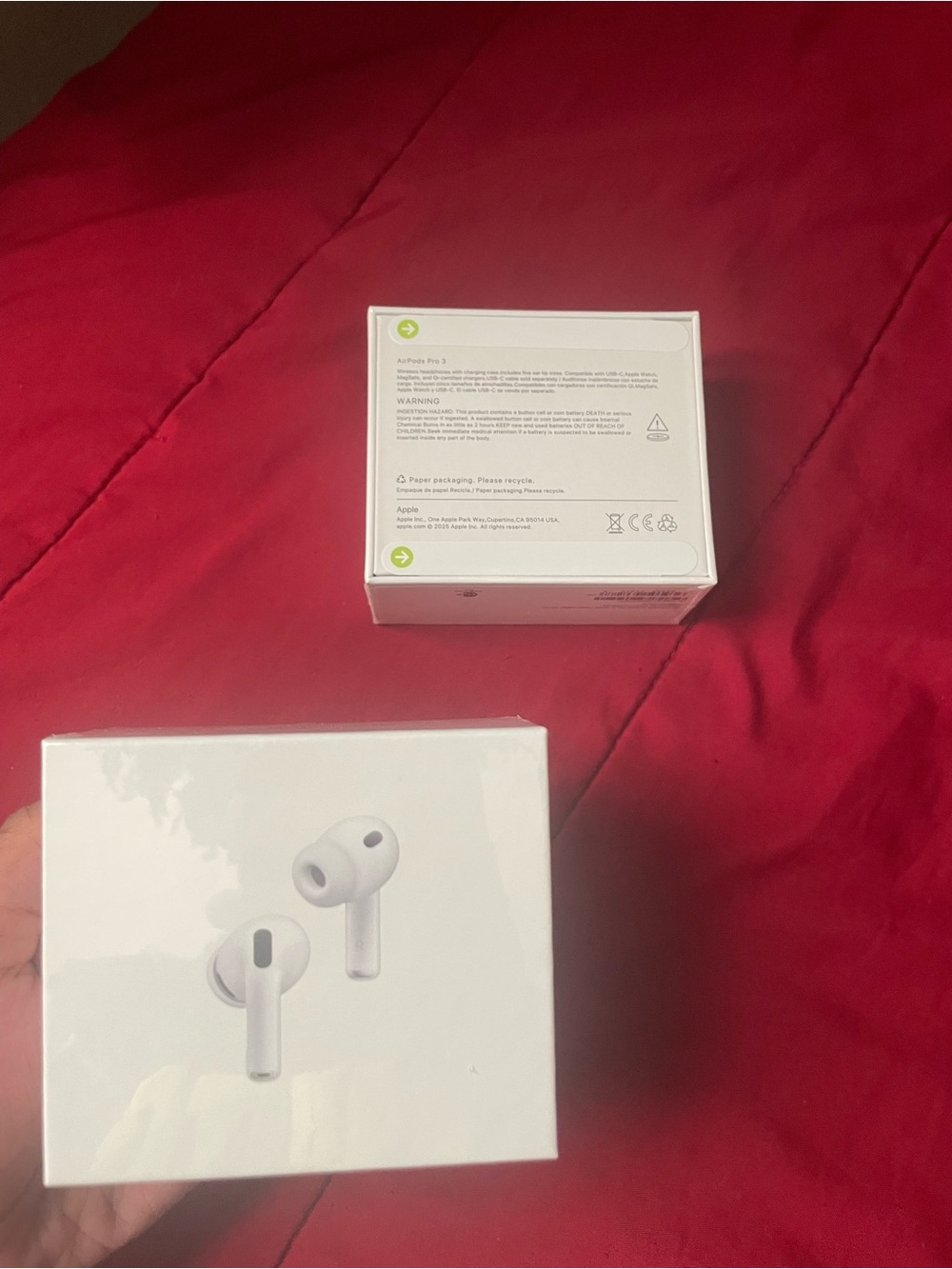 Apple AirPods Pro 3rd generation {brand new}